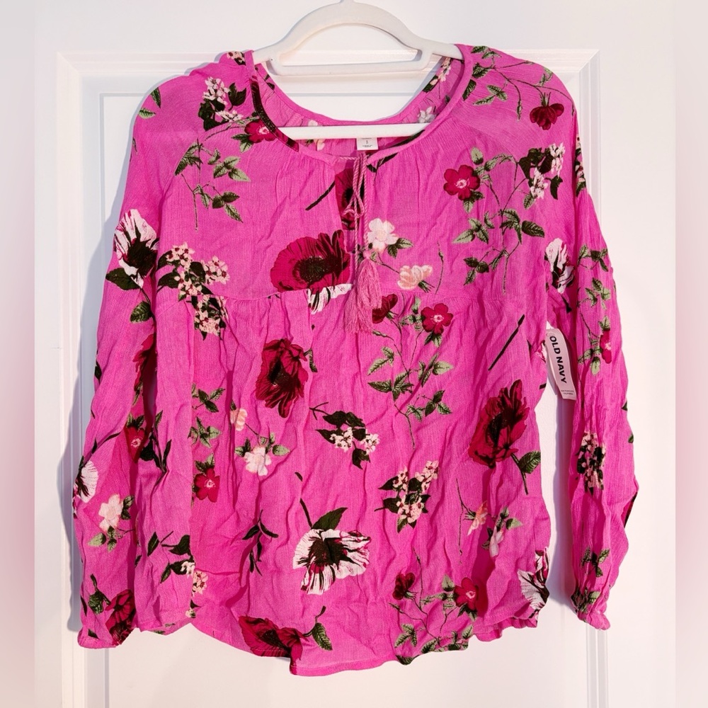 BNWT - Women’s Old Navy floral top/blouse - size S